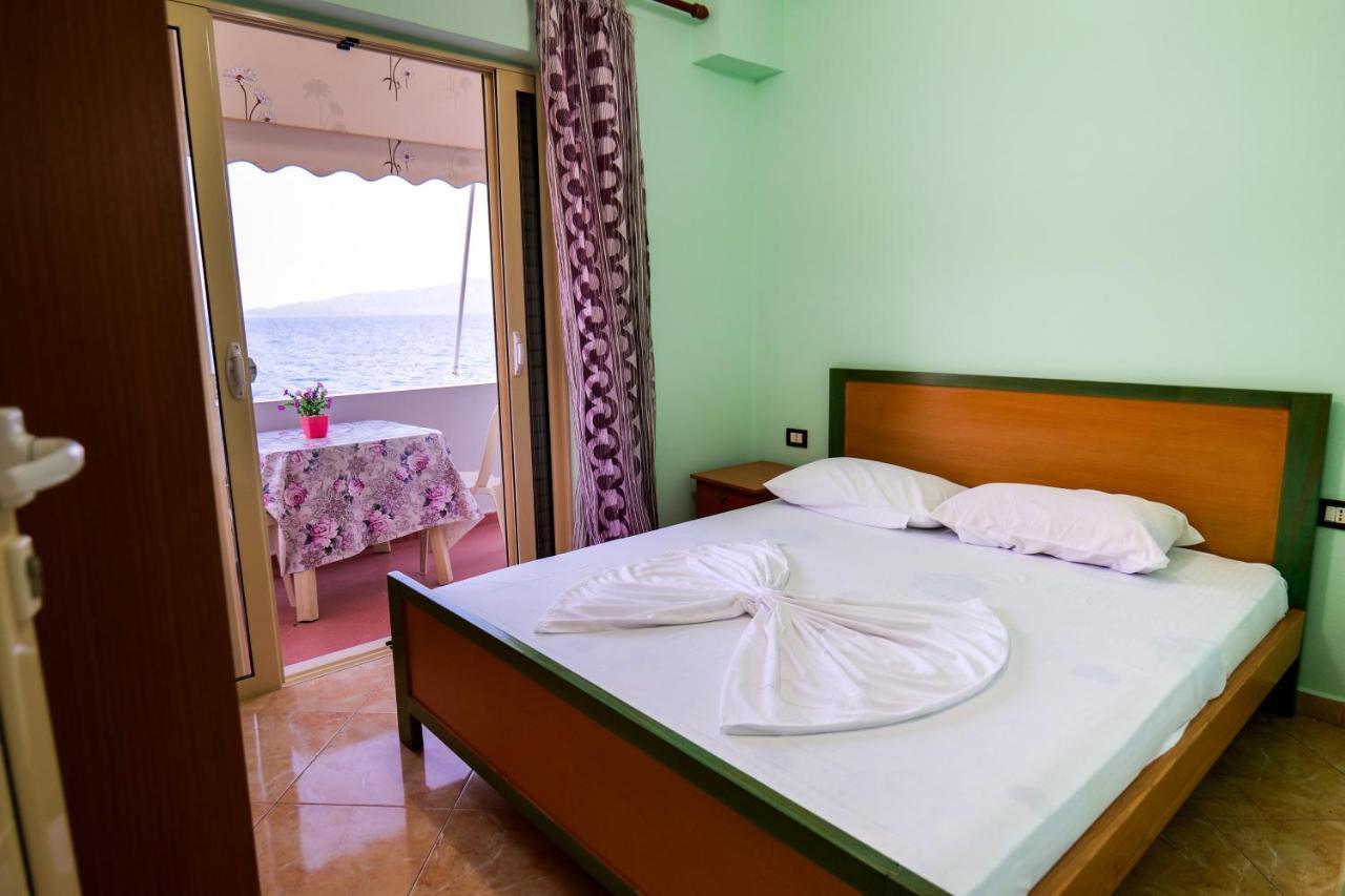 Rei Apartments Саранде Екстериор снимка